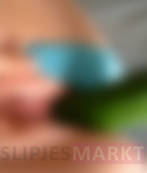Foto's - komkommer in kutje