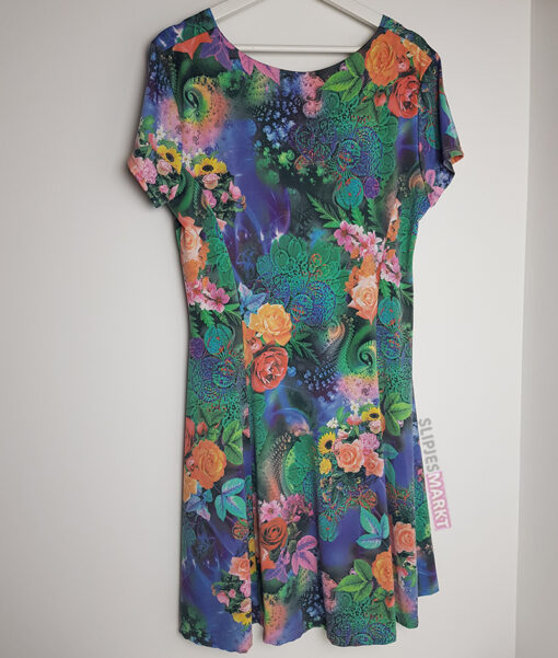 Gedragen jurkje met bloemen - Afbeelding 2