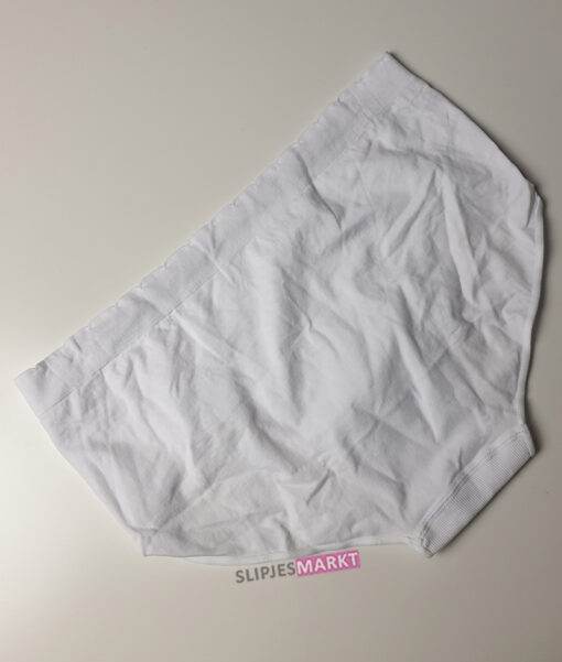 Mooi wit slipje - Afbeelding 4