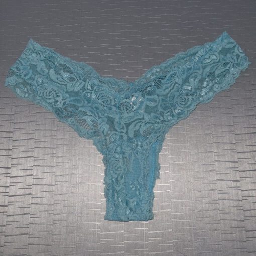 Lichtblauwe string