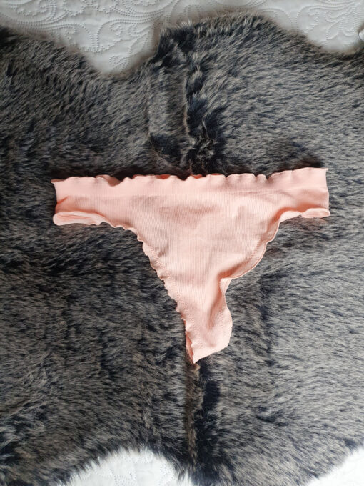 Oranje ruffle string