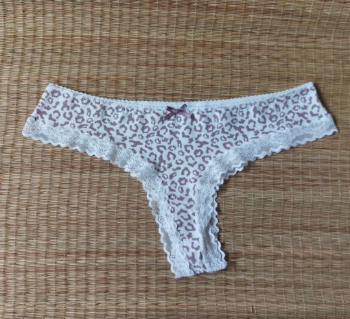 String met panterprint