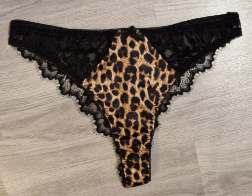 Panter string