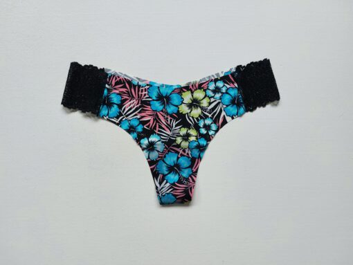 Blauwe bloemen string