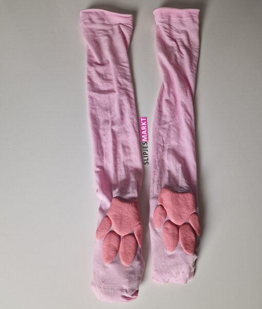 Kousen met kattenpootjes