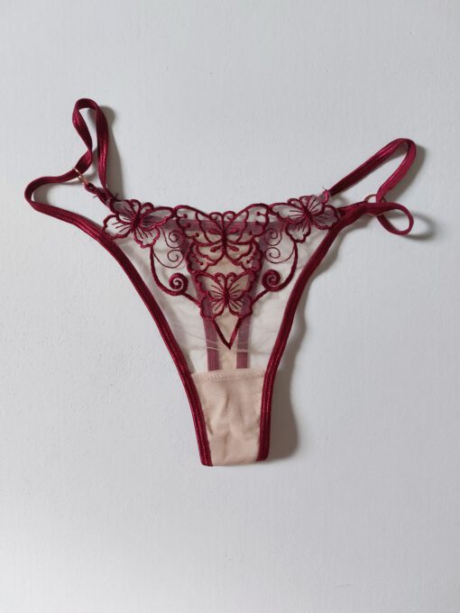 Donkerrode vlinder string