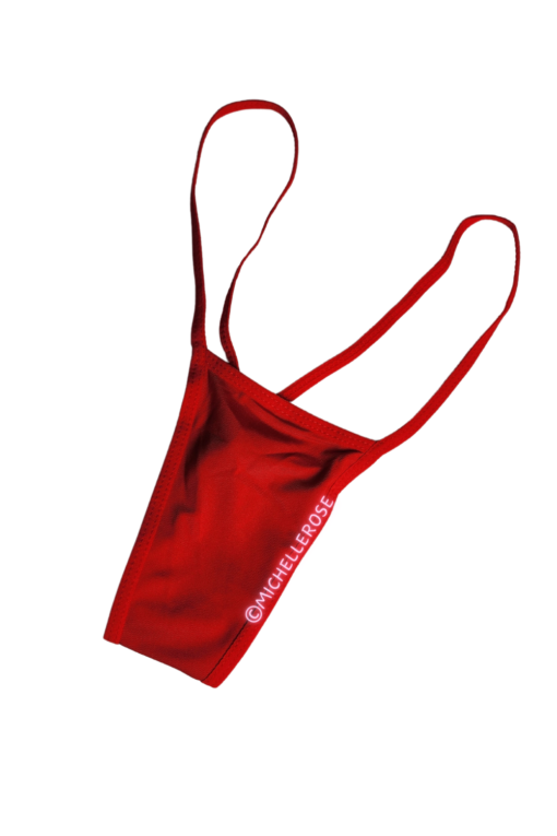 Klein rood stringetje