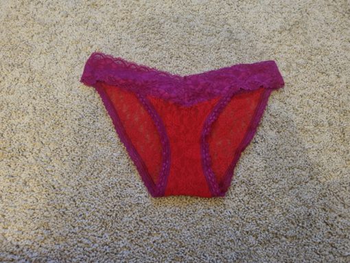 Rood paarse slip
