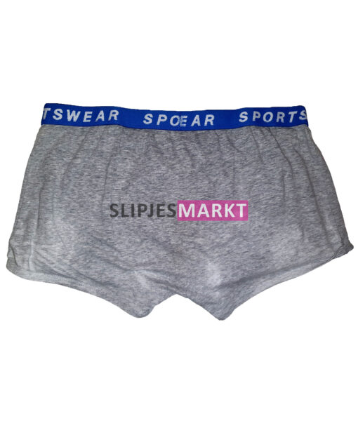Gedragen sportkleding na intensieve workout - Afbeelding 3