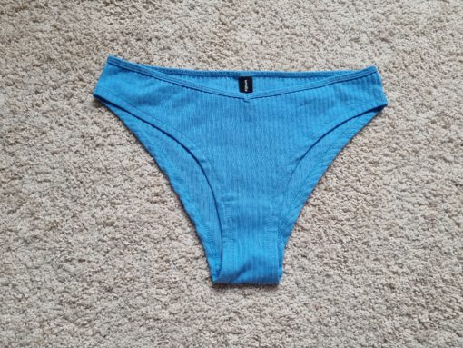Blauw slipje