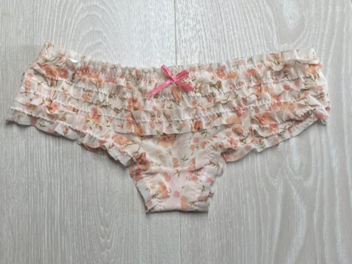 Romantisch slipje met ruches