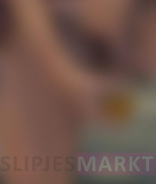 Filmpje plassen in een Leffe glas