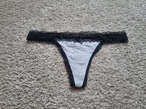 Zwart witte string