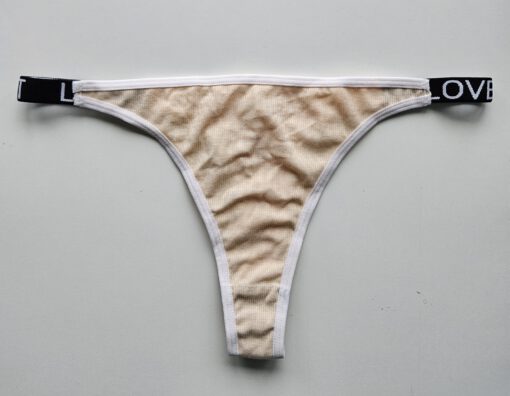 Zalmkleurige sportieve string