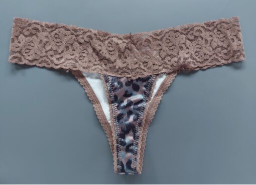 Bruine string met panterprint en kant - Afbeelding 2