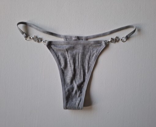 Grijze vlinder beeldjes string