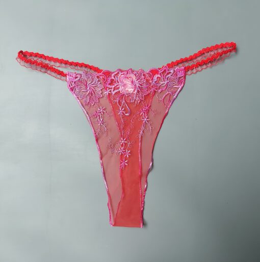 Doorschijnende string