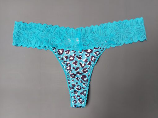 Blauwe panterstring met kant