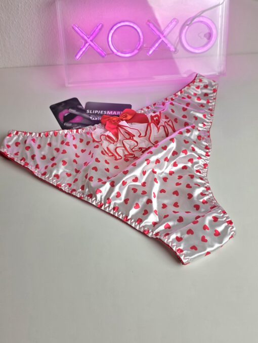 Valentine's - Wit satijnen slipje met hartjes - Afbeelding 3