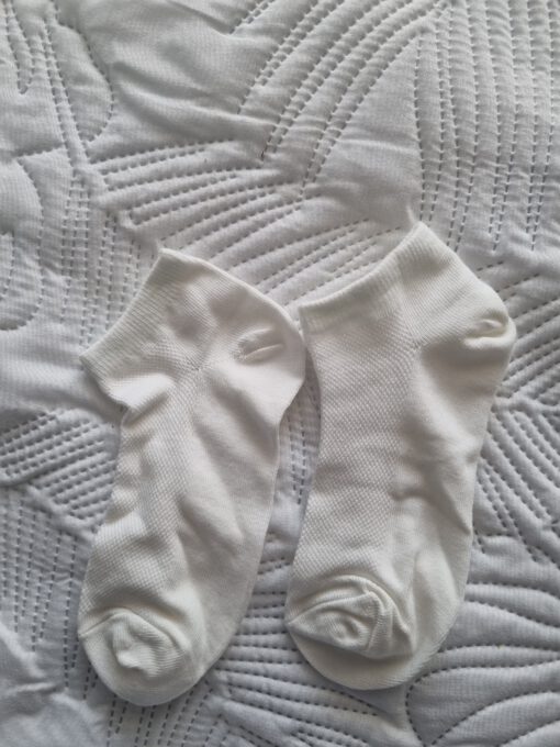 Gebroken witte enkelsokken
