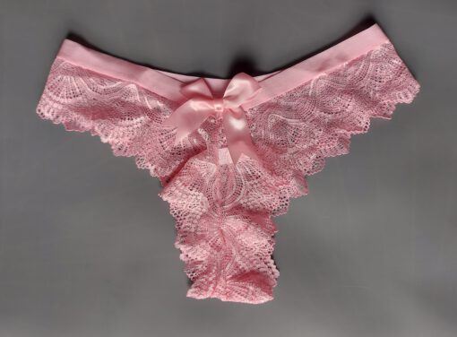 Sexy roze hipster met grote strik