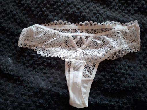 Witte string van kant - Afbeelding 2