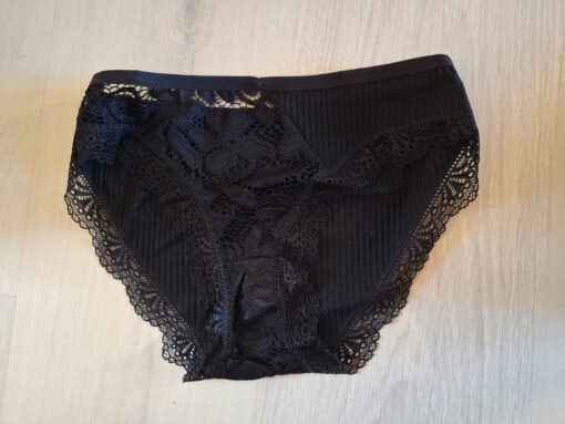 Mooie zwarte slip