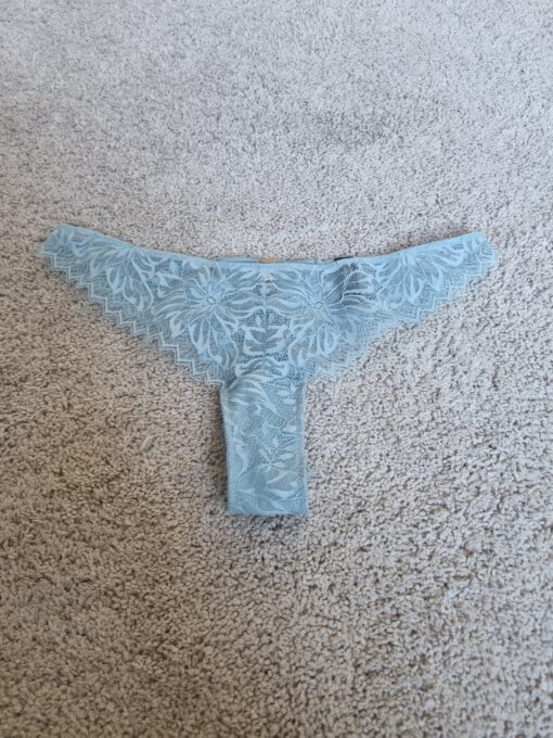 Blauwe kante string