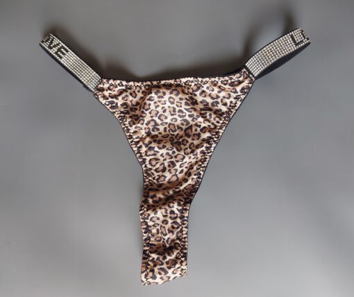 Sexy panterprint string