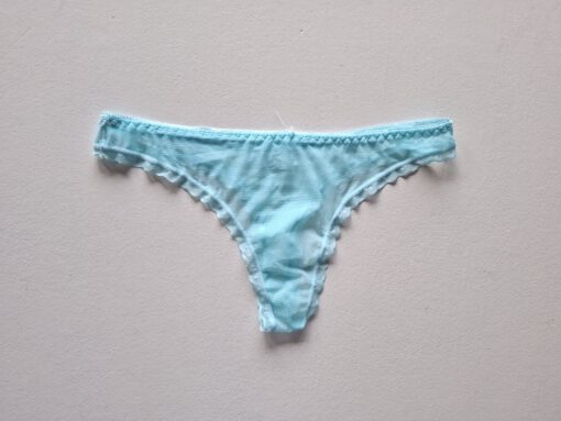 Transparante blauwe string
