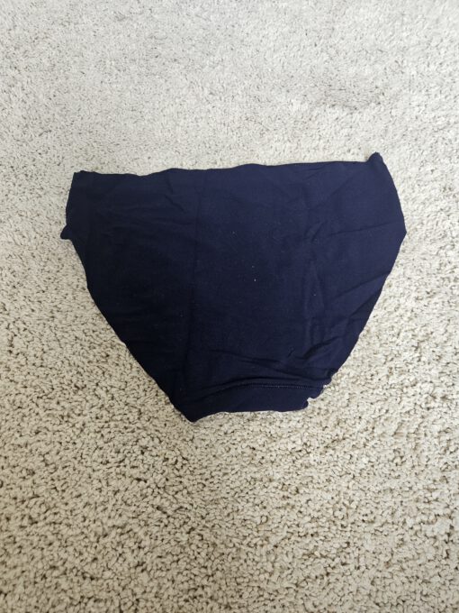 Donker blauwe slip