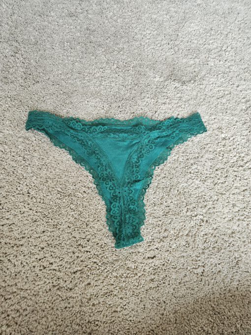 Turquoise string met kant - Afbeelding 2