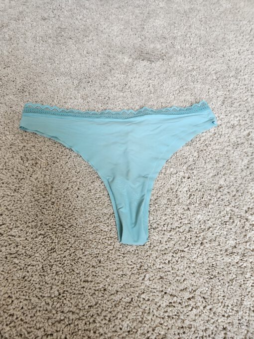 Licht blauw slipje