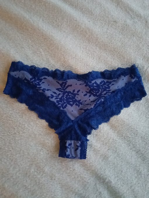 Blauwe hipster met kant - Afbeelding 2