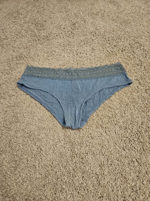 Blauw slipje