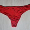 Sexy rode string