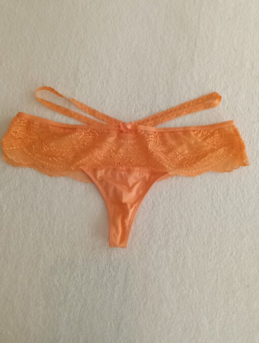 Oranje string kant