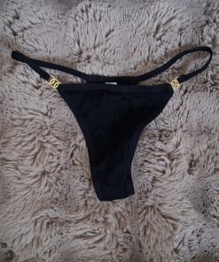 Zwarte string