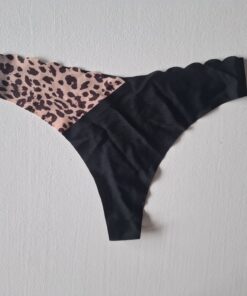 Naadloze panterprint string
