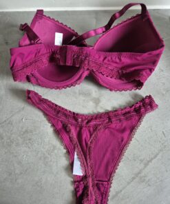 Alternative view of Lingerie setje, push up bh en string