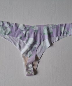 Alternative view of Naadloze lila string