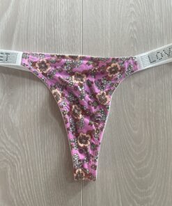 Sexy roze string met strass-steentjes