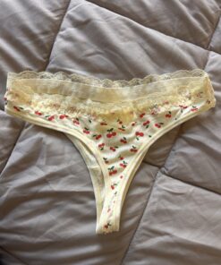Alternative view of Gele string met kersjes