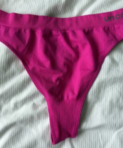 Roze string