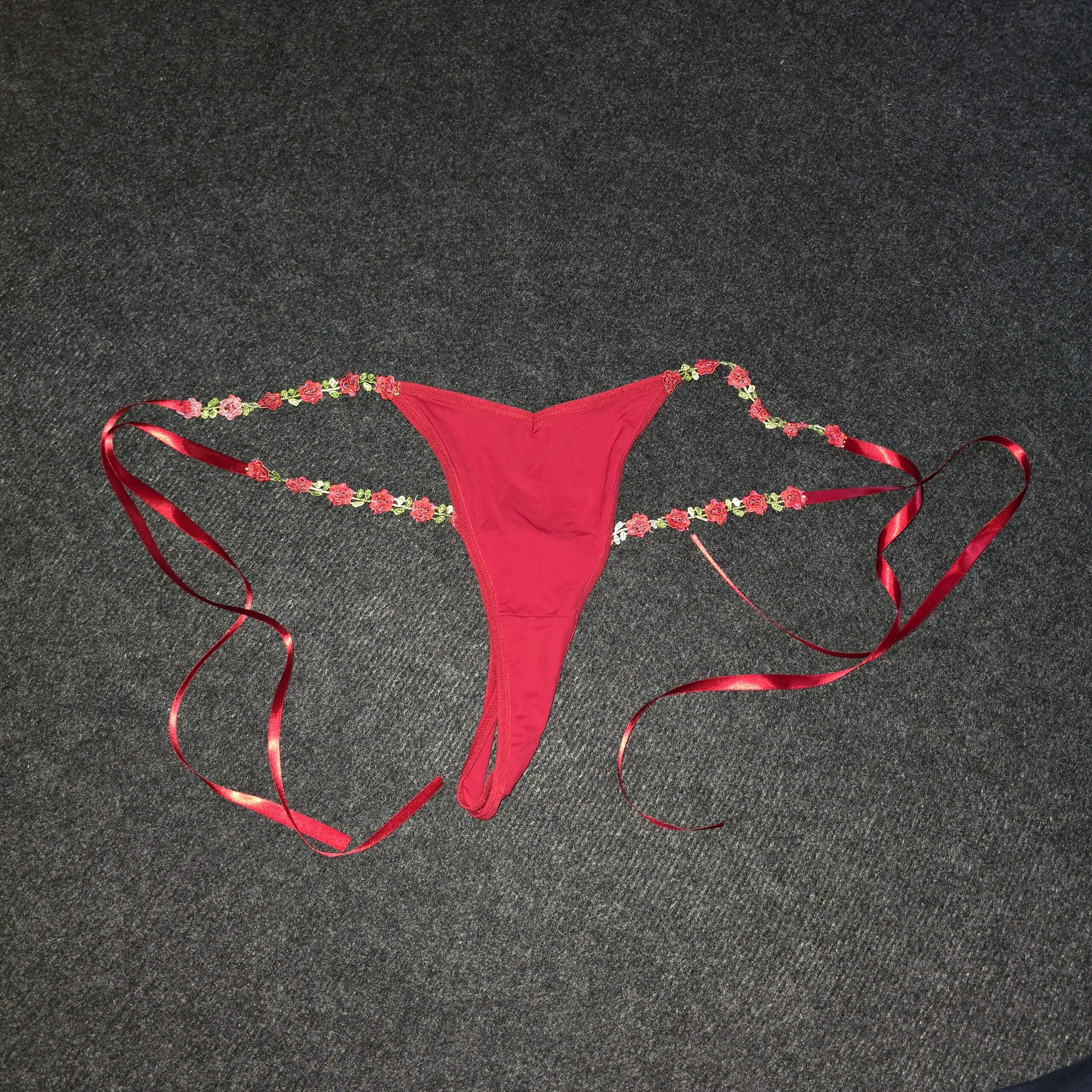 String met strik lintjes en roosjes