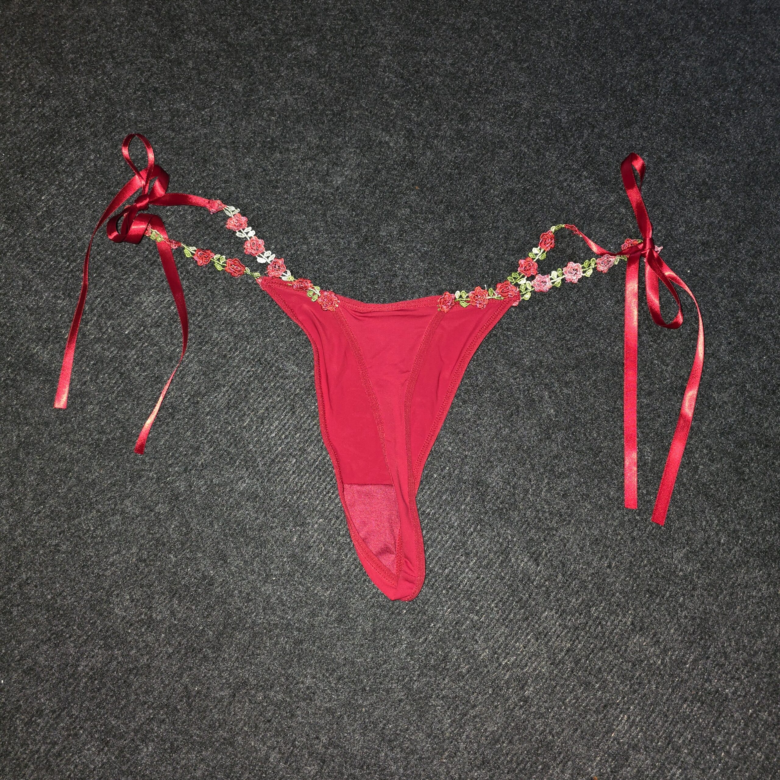 String met strik lintjes en roosjes - Afbeelding 2
