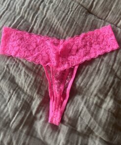 Alternative view of Roze kanten string